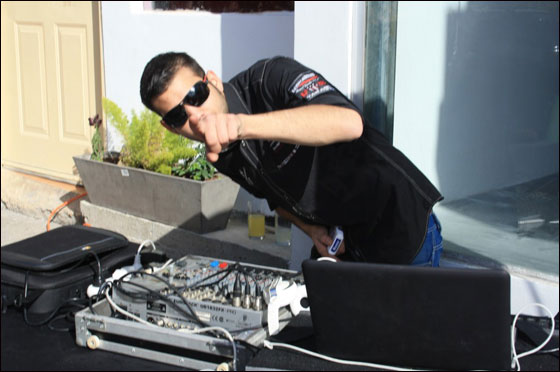 افتتاح مركز خدمات 