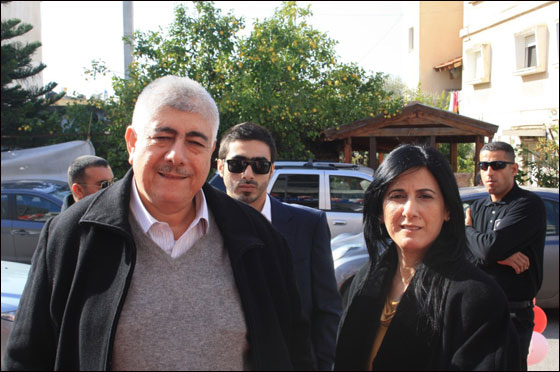 افتتاح مركز خدمات 