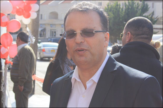 افتتاح مركز خدمات 