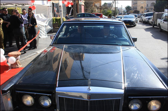 افتتاح مركز خدمات 