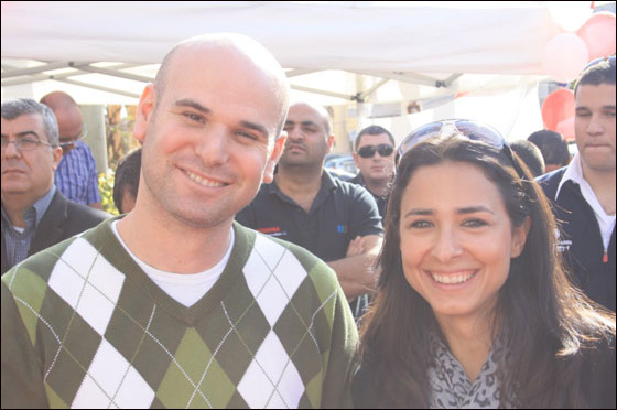 افتتاح مركز خدمات 