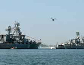 ارسال سفينتين حربيتين روسيتين الى سوريا لدعم النظام السوري! صورة رقم 1