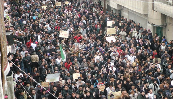 سوريا: سقوط 35 قتيلاً في مظاهرات للمطالبة بإنهاء حكم الأسد صورة رقم 28