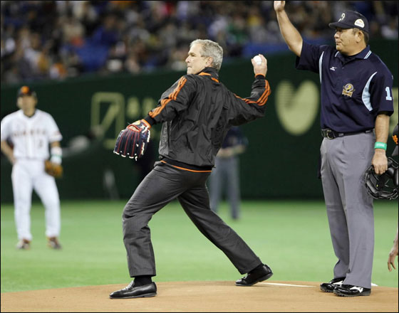 بالصور.. قادة العالم يمارسون الرياضة حفاظا على لياقتهم! صورة رقم 2 بالصور.. قادة العالم يمارسون الرياضة حفاظا على لياقتهم! صورة رقم 2