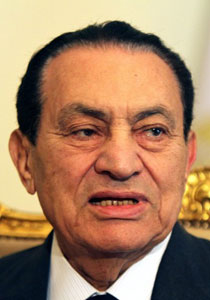 محمد حسنين هيكل يروي تفاصيل اختيار حسني مبارك نائبا للسادات! صورة رقم 2 محمد حسنين هيكل يروي تفاصيل اختيار حسني مبارك نائبا للسادات! صورة رقم 2