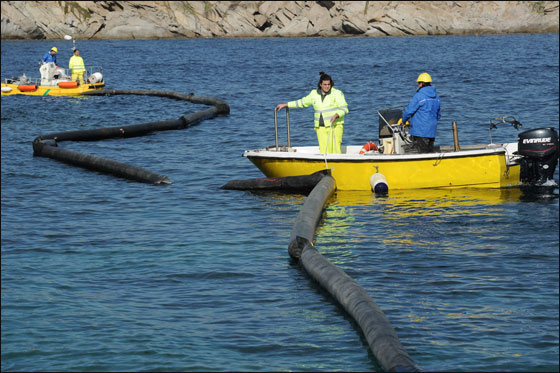 تلاشي الآمال للعثور على مزيد من الناجين لركاب 