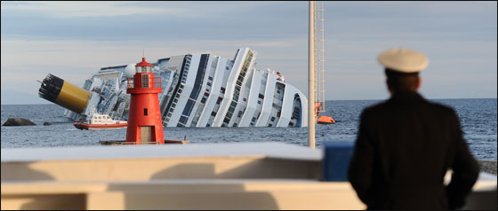 تلاشي الآمال للعثور على مزيد من الناجين لركاب 