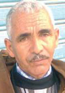 عائلة تفجع بوفاة ابنها لتكتشف بعد 27 عاما انه حي! صورة رقم 1