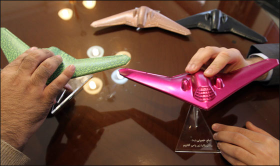 شركة ايرانية تستجيب لطلب اوباما وتهديه طائرة  بلا طيار!!  صورة رقم 6