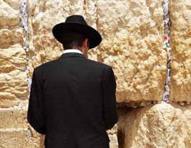 ابعاد الحاخام الاكبر لليهود بامستردام لرفضه مثليي الميول! صورة رقم 1