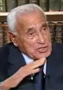 محمد حسنين هيكل: مبارك اكد ان زوجته نجحت في تربيته من جديد! صورة رقم 2