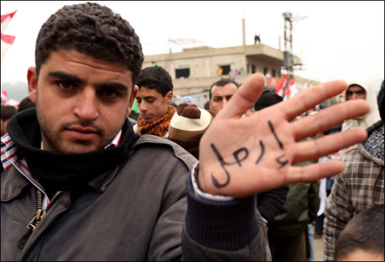 أطفال سوريا لم يسلموا من حملة الرعب والتعذيب ومقتل 12 طفلا!! صورة رقم 3