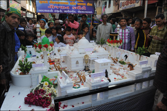 بالصور: العالم يحتفل بعيد المولد النبوي الشريف  صورة رقم 44