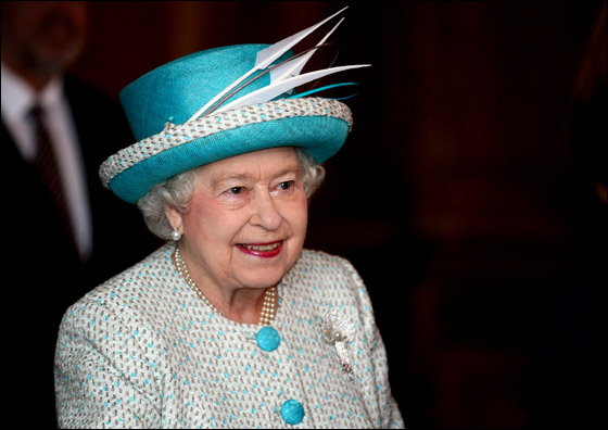 بريطانيا: احتفالات باليوبيل الماسي لاعتلاء الملكة اليزابيث العرش صورة رقم 5 بريطانيا: احتفالات باليوبيل الماسي لاعتلاء الملكة اليزابيث العرش صورة رقم 5