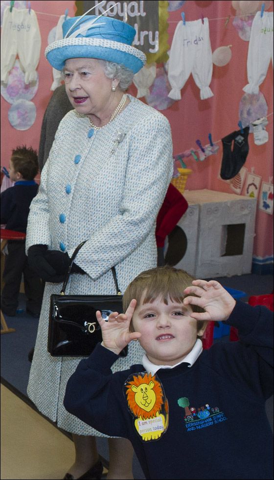 بريطانيا: احتفالات باليوبيل الماسي لاعتلاء الملكة اليزابيث العرش صورة رقم 20 بريطانيا: احتفالات باليوبيل الماسي لاعتلاء الملكة اليزابيث العرش صورة رقم 20