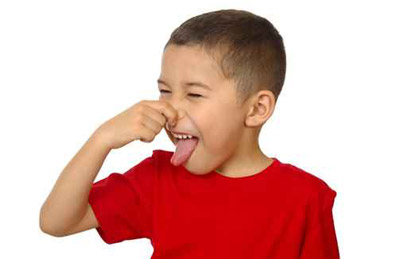 ايقاف معلمة عن العمل لانها رشت تلميذ بمعطر الجو! صورة رقم 1