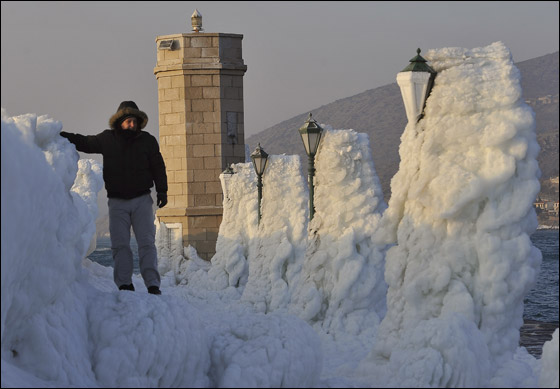 مقتل اكثر من 480 مواطن نتيجة موجة الصقيع التي تجتاح اوروبا! صورة رقم 16