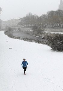 مقتل اكثر من 480 مواطن نتيجة موجة الصقيع التي تجتاح اوروبا! صورة رقم 3