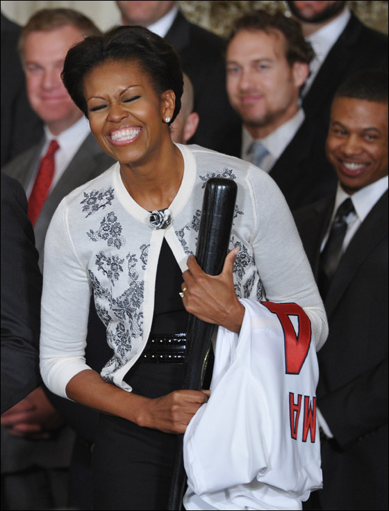 ميشيل اوباما متهمة بالعنصرية لانها تُحفز 