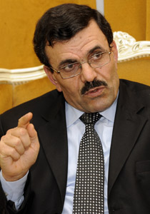 العريض: نحن شعب ما زال في ثورة والخطر قائم دائما في تونس صورة رقم 1 العريض: نحن شعب ما زال في ثورة والخطر قائم دائما في تونس صورة رقم 1