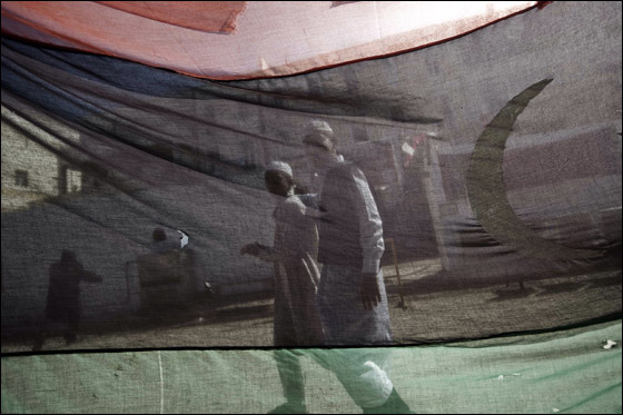 بعد مرور عام على الثورة.. ليبيا تحتفل بالذكرى الاولى للثورة صورة رقم 3 بعد مرور عام على الثورة.. ليبيا تحتفل بالذكرى الاولى للثورة صورة رقم 3