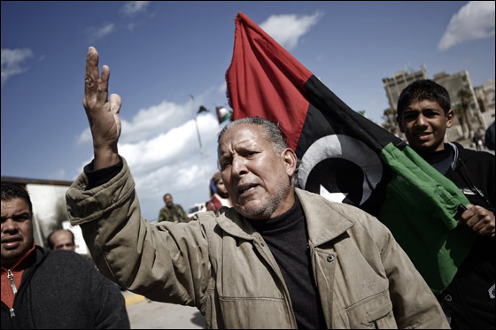 بعد مرور عام على الثورة.. ليبيا تحتفل بالذكرى الاولى للثورة صورة رقم 7 بعد مرور عام على الثورة.. ليبيا تحتفل بالذكرى الاولى للثورة صورة رقم 7