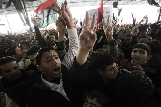 بعد مرور عام على الثورة.. ليبيا تحتفل بالذكرى الاولى للثورة صورة رقم 6 بعد مرور عام على الثورة.. ليبيا تحتفل بالذكرى الاولى للثورة صورة رقم 6