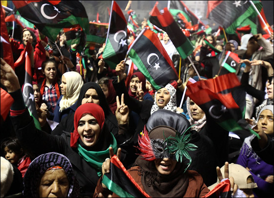 بعد مرور عام على الثورة.. ليبيا تحتفل بالذكرى الاولى للثورة صورة رقم 23 بعد مرور عام على الثورة.. ليبيا تحتفل بالذكرى الاولى للثورة صورة رقم 23