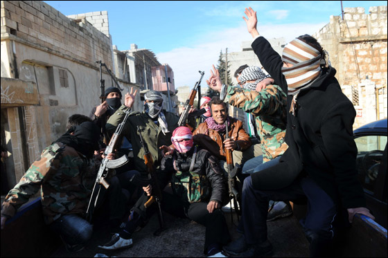 لمنع اسعاف المتظاهرين.. اعتقال 300 طبيب منذ بداية انتفاضة سوريا صورة رقم 6