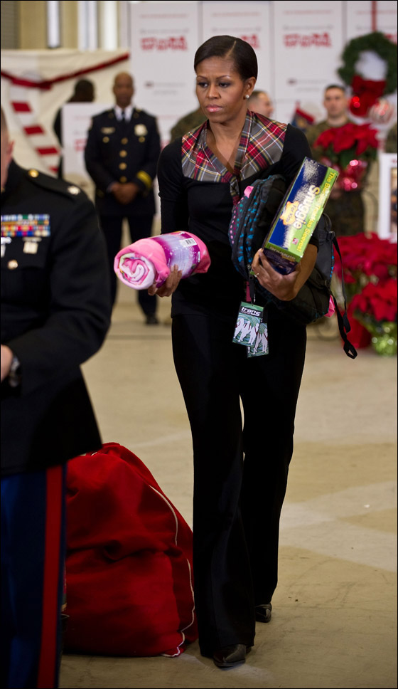 ميشيل أوباما والشيخة موزة أنفقتا 50 ألف دولار في شراء ملابس داخلية صورة رقم 2 ميشيل أوباما والشيخة موزة أنفقتا 50 ألف دولار في شراء ملابس داخلية صورة رقم 2