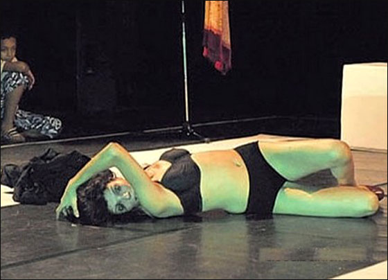 بعد ظهورها شبه منزوعة.. الشيخ الفزازي يتصور مع لطيفة احرار! صورة رقم 2 بعد ظهورها شبه منزوعة.. الشيخ الفزازي يتصور مع لطيفة احرار! صورة رقم 2