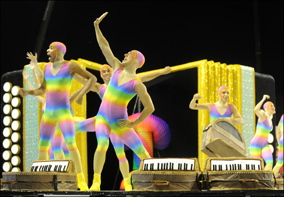 على وقع دقات الطبول: انطلاق أكبر كارنفال في شوارع ريو دي جنيرو صورة رقم 6 على وقع دقات الطبول: انطلاق أكبر كارنفال في شوارع ريو دي جنيرو صورة رقم 6