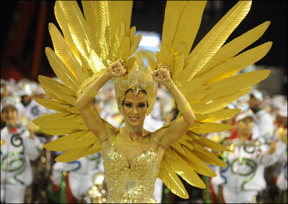 على وقع دقات الطبول: انطلاق أكبر كارنفال في شوارع ريو دي جنيرو صورة رقم 34 على وقع دقات الطبول: انطلاق أكبر كارنفال في شوارع ريو دي جنيرو صورة رقم 34