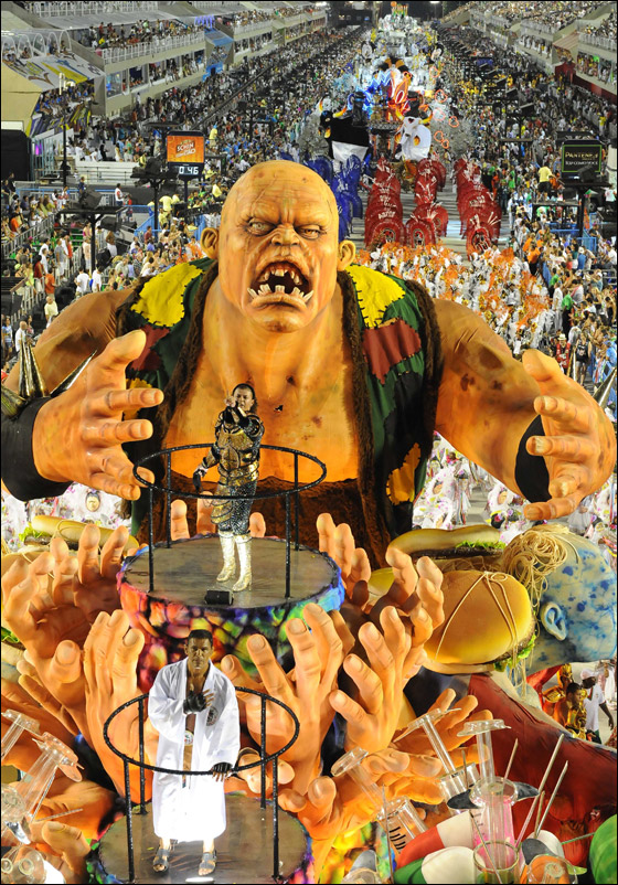 على وقع دقات الطبول: انطلاق أكبر كارنفال في شوارع ريو دي جنيرو صورة رقم 23 على وقع دقات الطبول: انطلاق أكبر كارنفال في شوارع ريو دي جنيرو صورة رقم 23