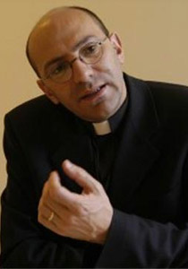 متري الراهب: وصول الاسلام للحكم يشكل خطرا كبيرا على المسيحيين صورة رقم 1