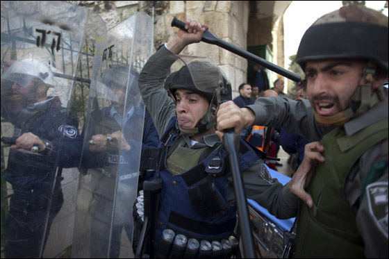 مسلمو الاردن: تزايد عدد المتطرفين اليهود يعرض الاقصى لكارثة صورة رقم 8