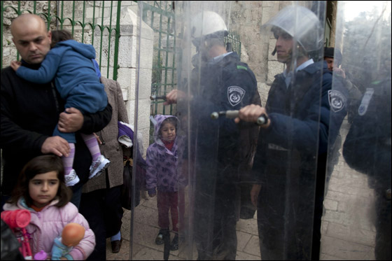 مسلمو الاردن: تزايد عدد المتطرفين اليهود يعرض الاقصى لكارثة صورة رقم 18