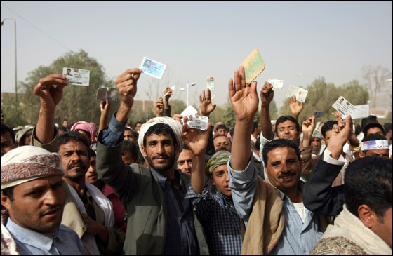 عبد ربه منصور هادي اول رئيس يمني منتخب منذ 33 عاما!  صورة رقم 27