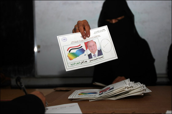 عبد ربه منصور هادي اول رئيس يمني منتخب منذ 33 عاما!  صورة رقم 37