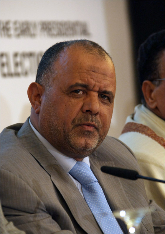 عبد ربه منصور هادي اول رئيس يمني منتخب منذ 33 عاما!  صورة رقم 25