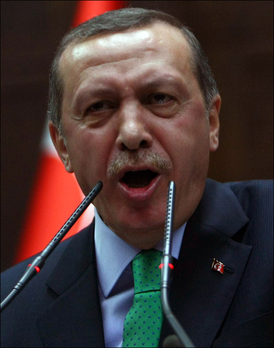 اردوغان: لن نسامح مدبري الانقلاب الابيض يوم 28-02-1997 صورة رقم 4 اردوغان: لن نسامح مدبري الانقلاب الابيض يوم 28-02-1997 صورة رقم 4