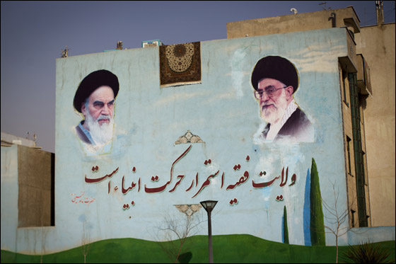 إيران تستعد لأول انتخابات منذ احتجاجات 2009 والايرانيون مترددون! صورة رقم 17 إيران تستعد لأول انتخابات منذ احتجاجات 2009 والايرانيون مترددون! صورة رقم 17