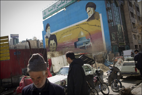 إيران تستعد لأول انتخابات منذ احتجاجات 2009 والايرانيون مترددون! صورة رقم 4 إيران تستعد لأول انتخابات منذ احتجاجات 2009 والايرانيون مترددون! صورة رقم 4