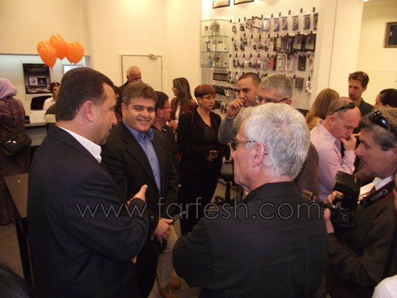  orange  تفتتح مركز خدمات جديد في شفاعمرو صورة رقم 9