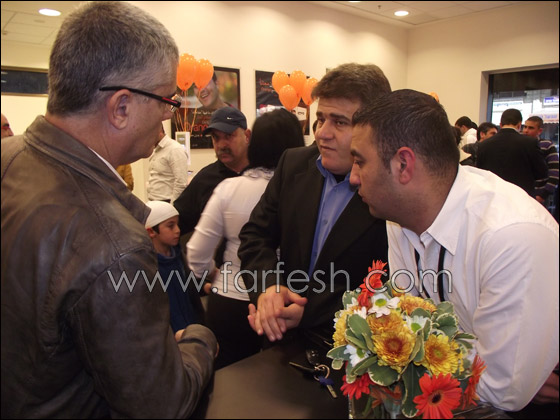  orange  تفتتح مركز خدمات جديد في شفاعمرو صورة رقم 24