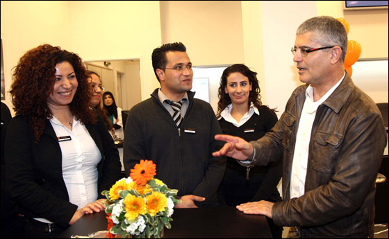  Orange تفتتح مركزين للخدمة والمبيعات في أم الفحم وشفاعمرو ذوي معايير عالمية  صورة رقم 9