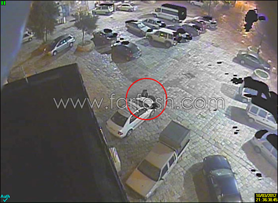 كاميرات بلدية عكا تضبط عملية سرقة لإحدى السيارات في ساحة الميناء صورة رقم 5