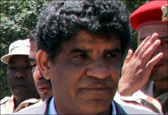 اعتقال رجل الهول والشر في نظام القذافي عبدالله السنوسي صورة رقم 1