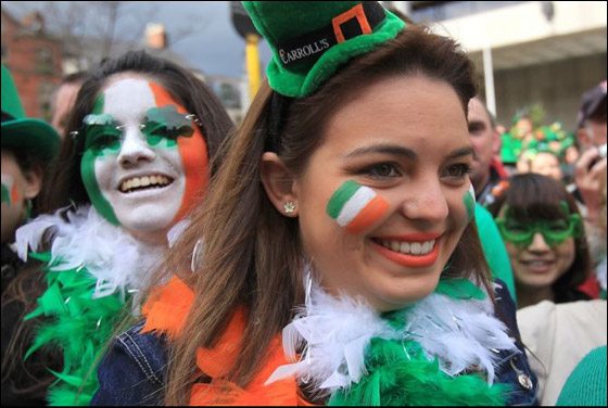 بالصور: العالم يصطبغ بالاخضر احتفالا بيوم باتريك المقدس صورة رقم 2 بالصور: العالم يصطبغ بالاخضر احتفالا بيوم باتريك المقدس صورة رقم 2