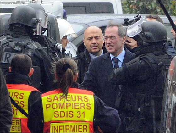 اثر الهجوم على مدرسة يهودية.. انفجارات تهز فرنسا والجاني طليق صورة رقم 14